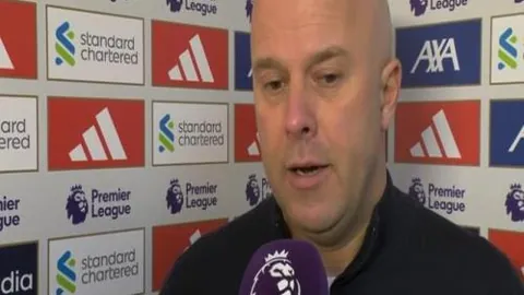 英超积分差距仅5分，争冠局势扑朔迷离，五大悬念待揭晓