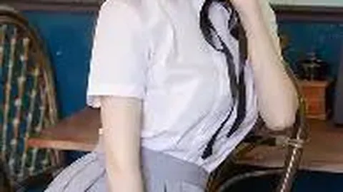 尼科-威廉姆斯乒乓球败北遭罚，亚马尔在社交平台谈子女随员